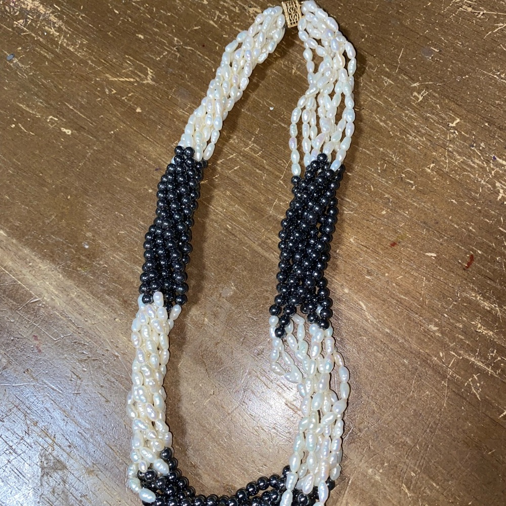 Vintage natural Pearl and black hematite necklace with original